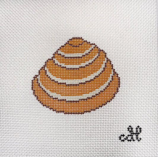 Pawleys Shell Needlepoint Canvas | 18 Mesh | Clair de Lune